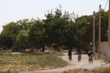 گردشی در روستای خیرآباد سمنان