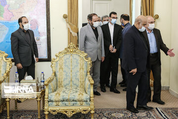 Iraqi FM meets with Secretary of Iran's Supreme National Security Council (SNSC)