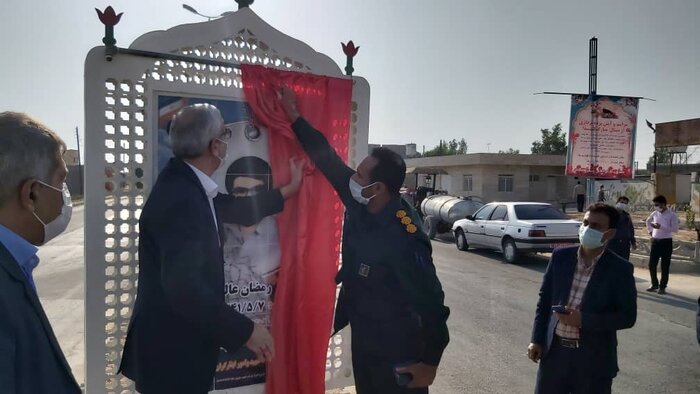 بوشهر- ایرنا- همزمان با ایام گرامیداشت هفته دفاع مقدس 36 تمثال شهدا در...