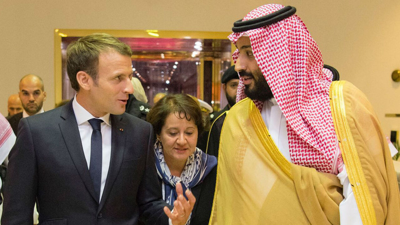 رییس جمهوری فرانسه با ولیعهد سعودی تلفنی گفت وگو کرد