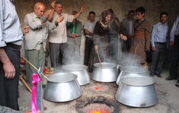 شهر جهانی انگور، آوردگاهِ طلایی شیره‌پزان