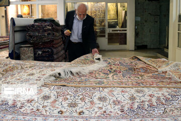 Iranian carpet shopping center in Tehran