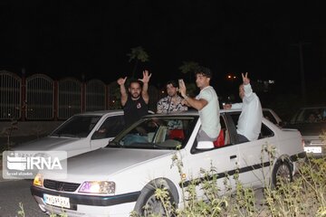 Iranians Take to Streets to Celebrate Persepolis FC’s Championship