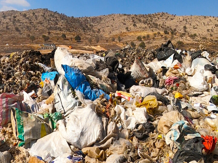 دفع غیر اصولی زباله های شهر یاسوج