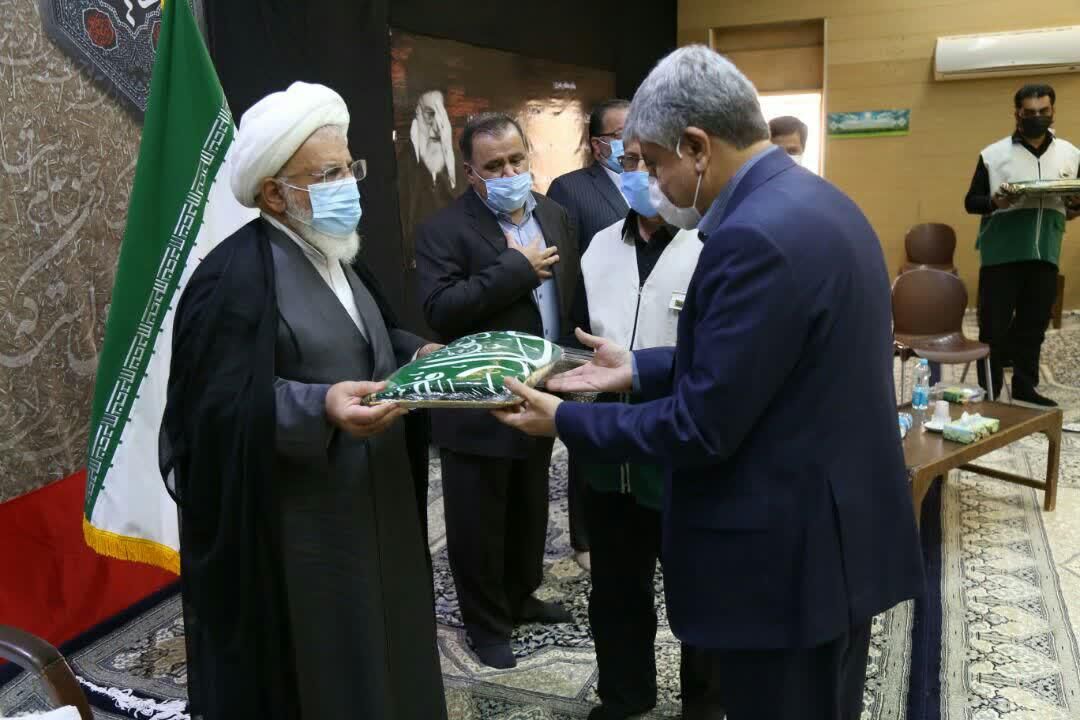 امام جمعه یزد: رعایت نکات بهداشتی، بهترین قدردانی از کادر درمان است