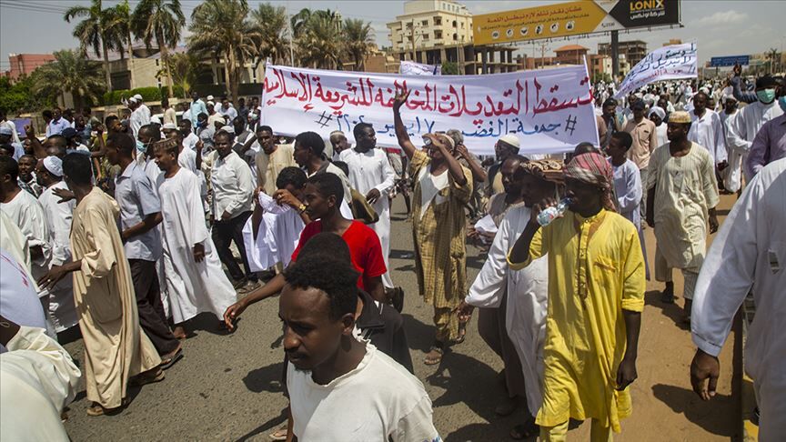 صدها سودانی علیه دولت انتقالی این کشور تظاهرات کردند