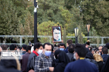 Many fans of Mohammad- Reza Shajarian gathered in Tomb of Ferdowsi