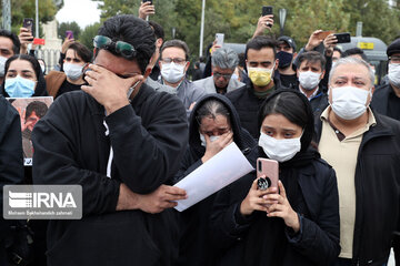 Many fans of Mohammad- Reza Shajarian gathered in Tomb of Ferdowsi