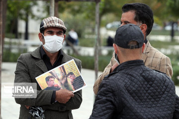 Many fans of Mohammad- Reza Shajarian gathered in Tomb of Ferdowsi