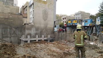 تصاویری از حادثه ریزش آوار ساختمان فلاح ابوذر