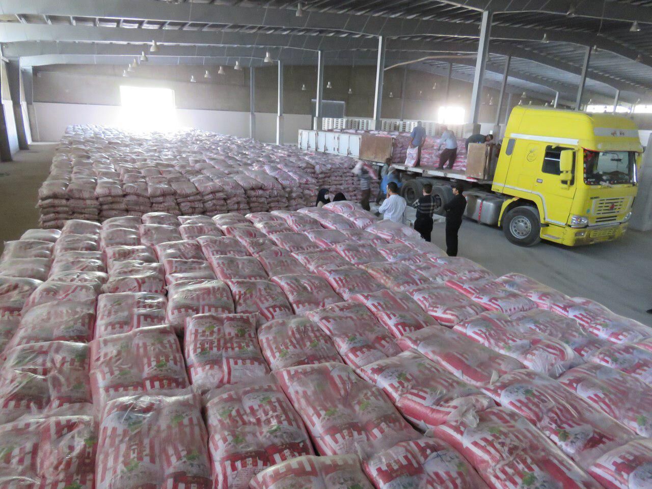 معاون صمت بوشهر: سه هزار تن برنج در گمرک این بندر معطل تخصیص ارز است