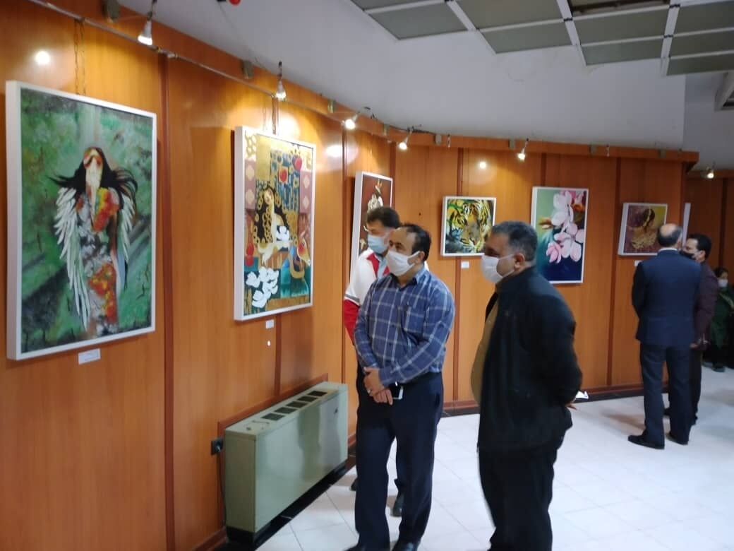 برپایی نمایشگاه نقاشی و دیدار مسئولان با رزمندگان در آستارا