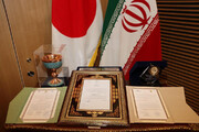 جایزه برگزیده جشنواره بین المللی فارابی به ایرانشناس ژاپنی تعلق گرفت