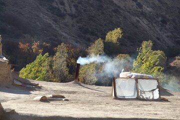 " کریم آباد" تکاب روستایی با یک خانوار