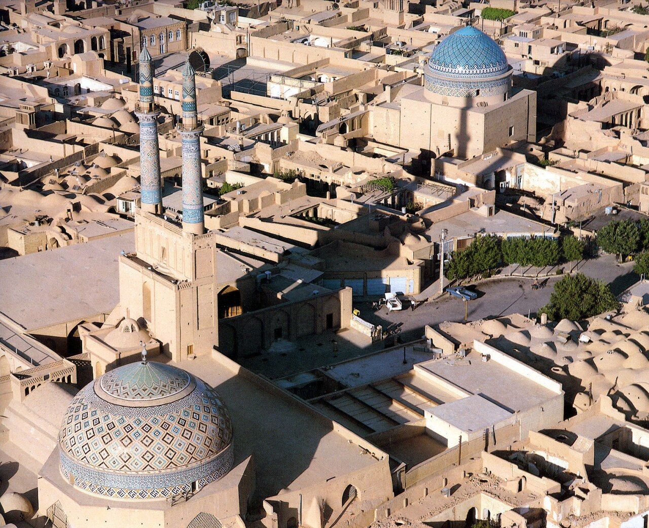 یزد، شهری آرمیده در دل کویر