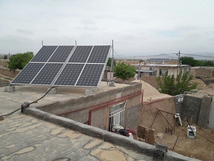 نصب سه هزار پنل خورشیدی برای مددجویان خراسان شمالی برنامه‌ریزی شده است