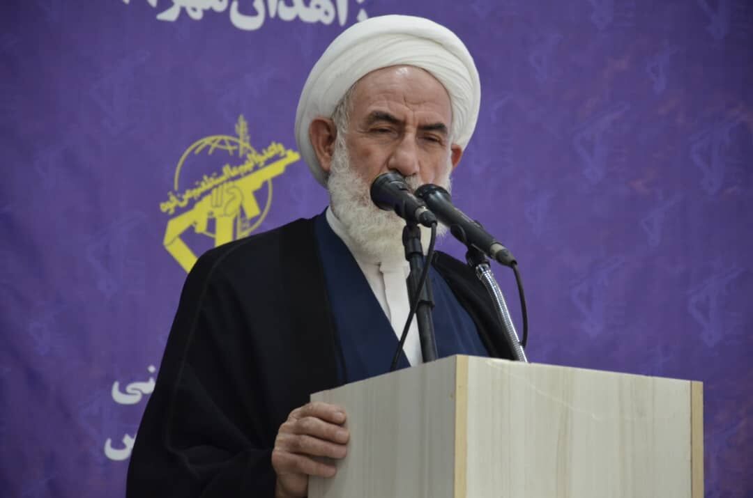 شهید شوشتری نماد وحدت و امنیت در نظام جمهوری اسلامی است