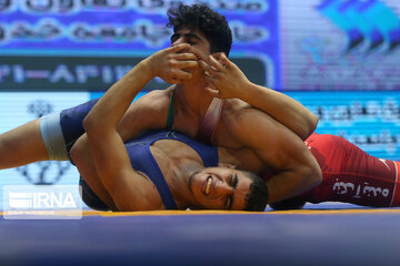 Iran's wrestling Premier League competitions