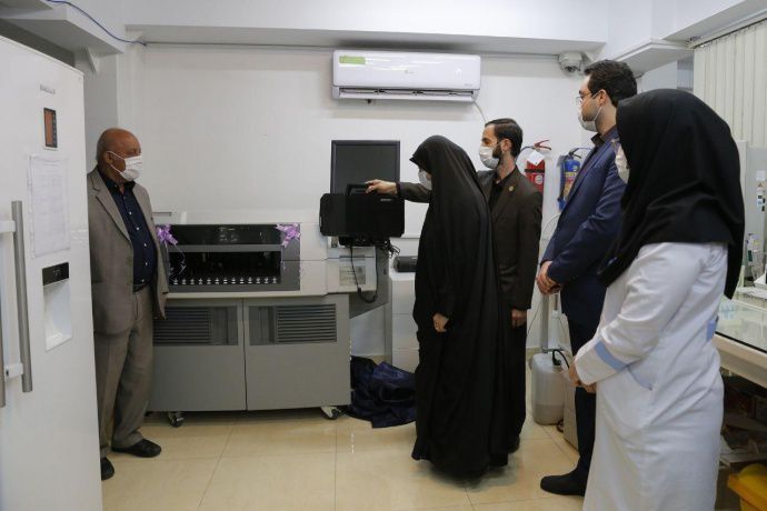 دستگاه فوق پیشرفته "تست هورمون" در قزوین به بهره‌برداری رسید