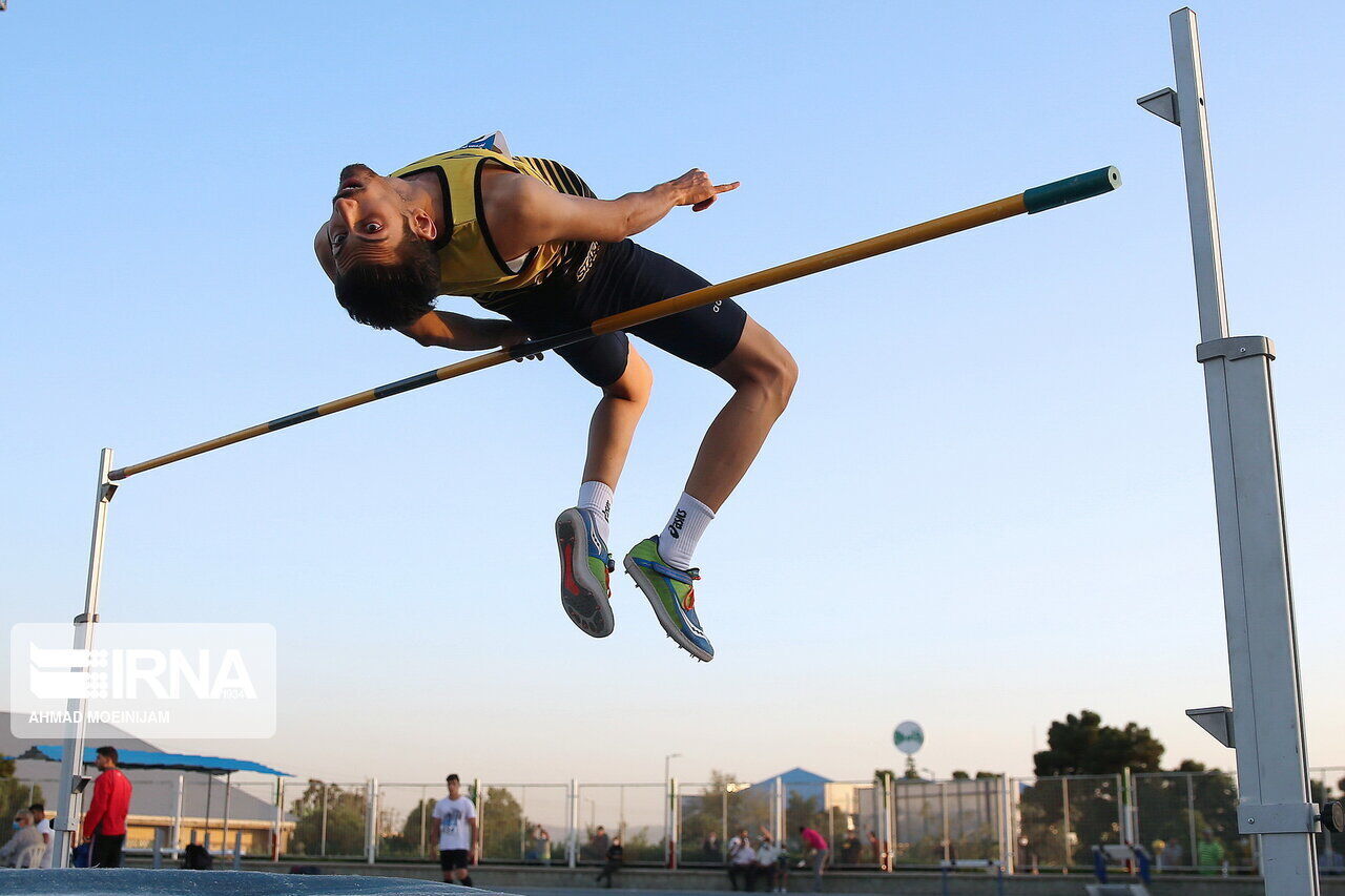 Irans U-18-Leichtathletik-Nationalmannschaft nimmt an asiatischen Leichtathletik-Meisterschaften teil Irans U-18-Leichtathletik-Nationalmannschaft nimmt an asiatischen Leichtathletik-Meisterschaften teil