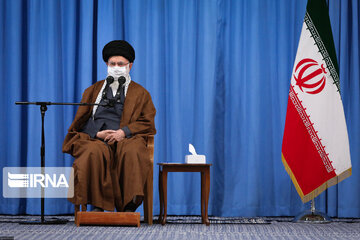 Supreme Leader receives members of anti-COVID19 committee