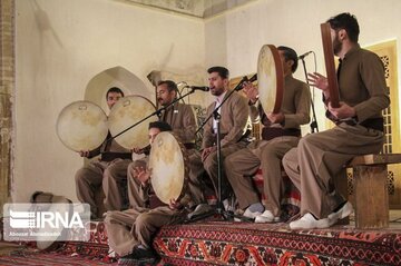 جشنواره موسیقی نواحی ۱۰ آبان در کرمان آغاز می‌شود