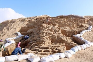 موافقت اصولی ایجاد کمپ گردشگری در شهر تاریخی ریوی خراسان شمالی صادر شد