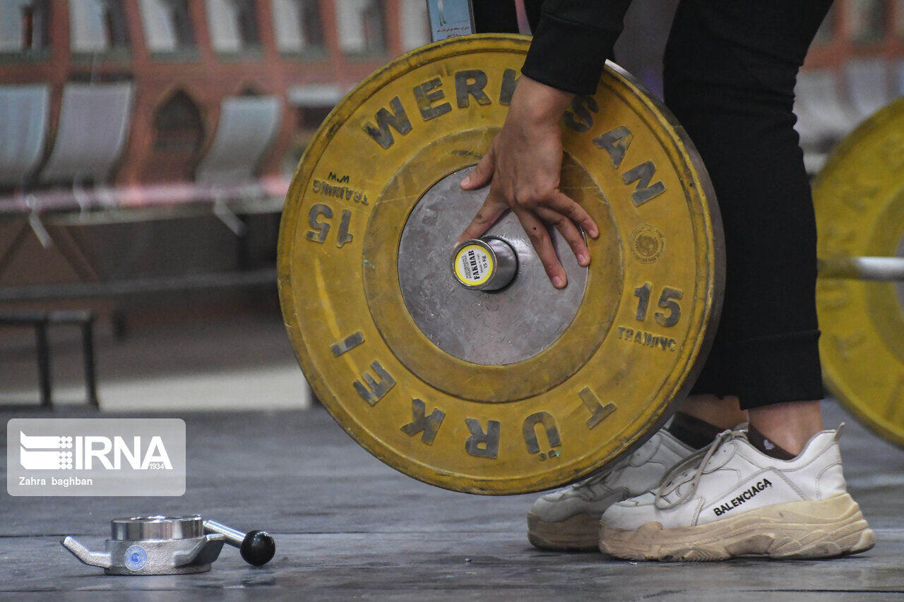 خانه وزنه برداری اصفهان بهسازی شد