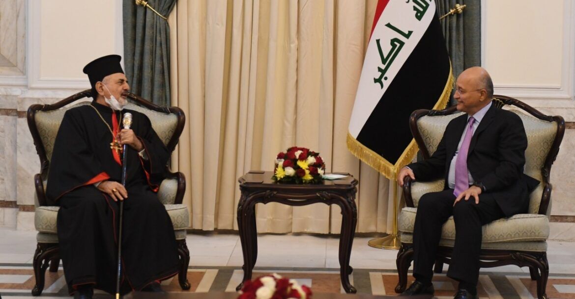 رییس جمهوری عراق: مبارزه با تروریسم تکفیری باید ادامه یابد
