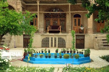 Muqarnas: un art ornemental exquis dans l'architecture iranienne