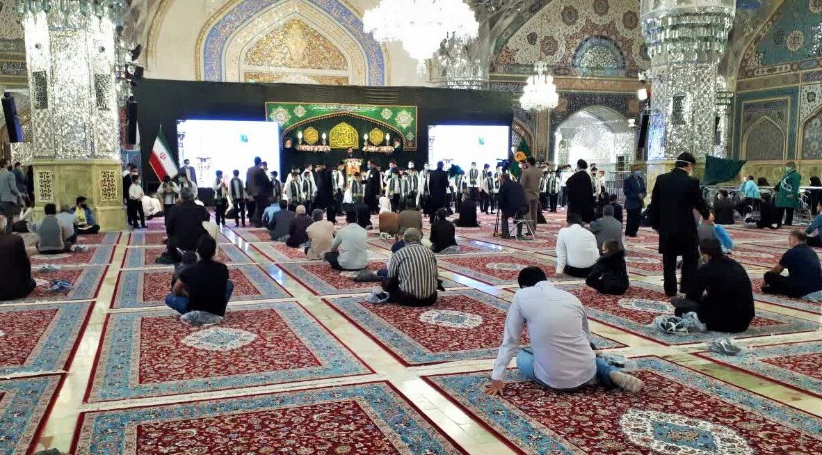 جشن میلاد نبی رحمت (ص) در حرم مطهر رضوی برگزار شد