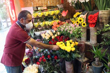 رعایت پروتکل های بهداشتی توسط اصناف مختلف در بروجرد