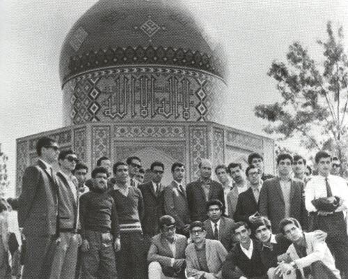 حسینیه ارشاد؛ کانونی برای همگرایی روحانیون و نواندیشان در پیروزی انقلاب -  ایرنا