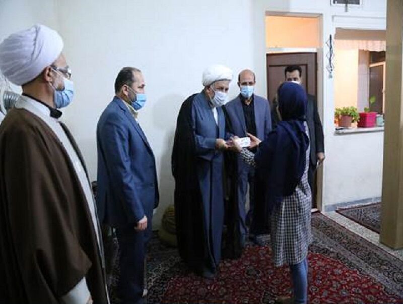 حضور مسوولان در منزل مددجویان موجب تسریع در حل مشکلات آنها می‌شود