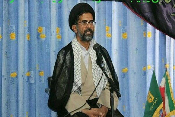 مراسم تشییع پیکر امام جمعه آوج برگزار شد