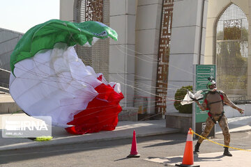 Base jumping in Iran