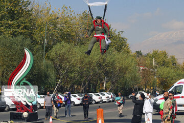 Base jumping in Iran