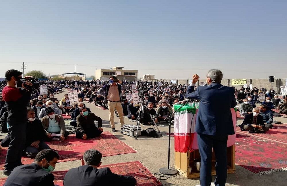 جمعی از کشاورزان شرق  اصفهان خواهان تحقق مطالبات خود شدند