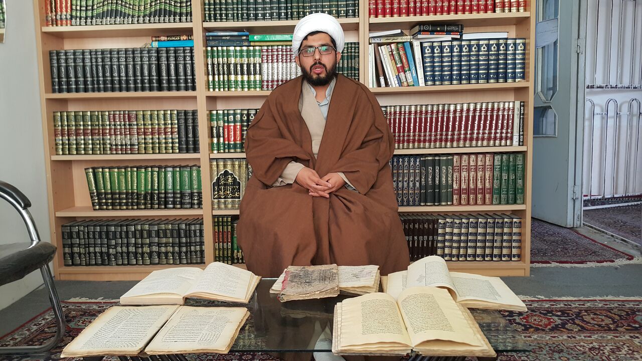 1500 جلد کتاب خطی و چاپ سنگی در حوزه علمیه تربت‌حیدریه موجود است