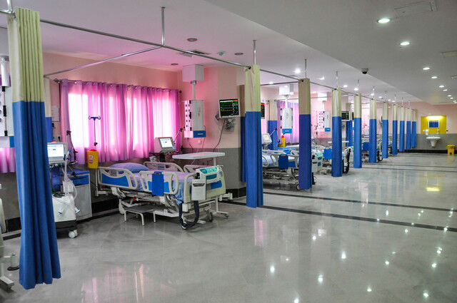 ۵ بیمارستان تا پایان دولت دوازدهم در مناطق مختلف بهره برداری می شود