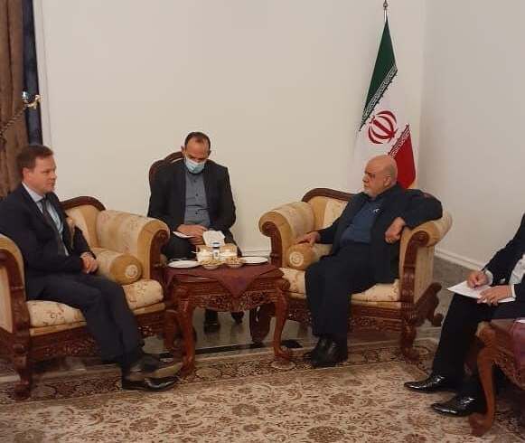 Iran, UK ambassadors discuss developments in Iraq

