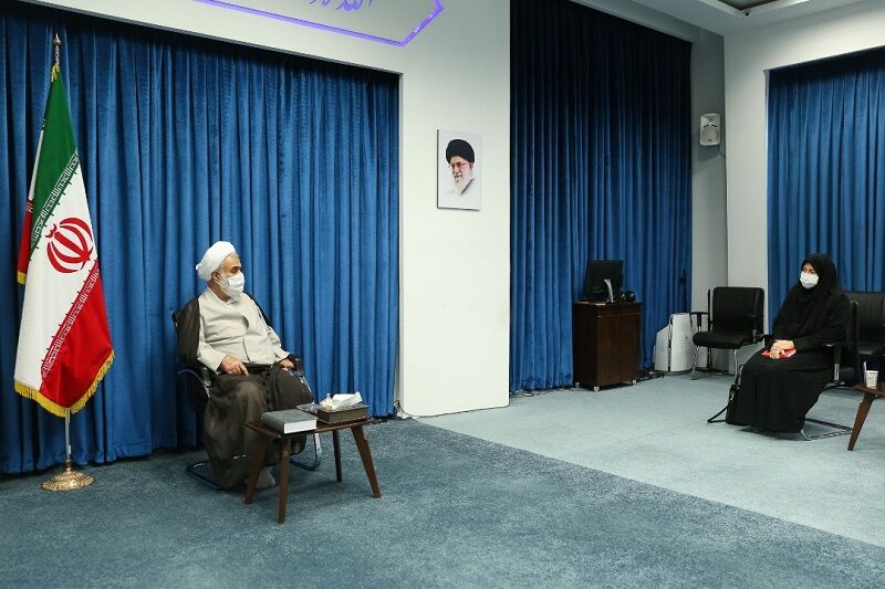 برای راه‌اندازی کتابخانه‌ها از ظرفیت مساجد قزوین استفاده شود
