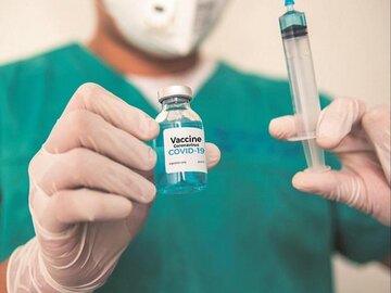 خرید واکسن کرونا در کنار تلاش برای تولید با جدیت دنبال می‌شود