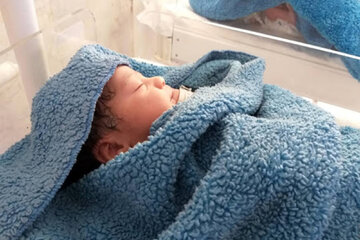 میانگین سن مادران در تولد اولین فرزند در استان سمنان ۲۸ سال است