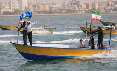 اجرای رزمایش بسیج دریایی درآبهای خلیج فارس
