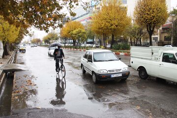 بارش باران پاییزی در بروجرد