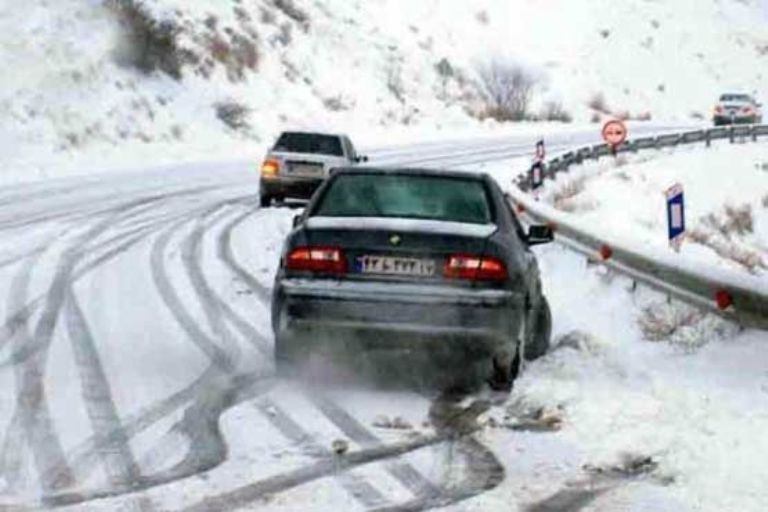 پلیس راه: جاده های البرز لغزنده است 