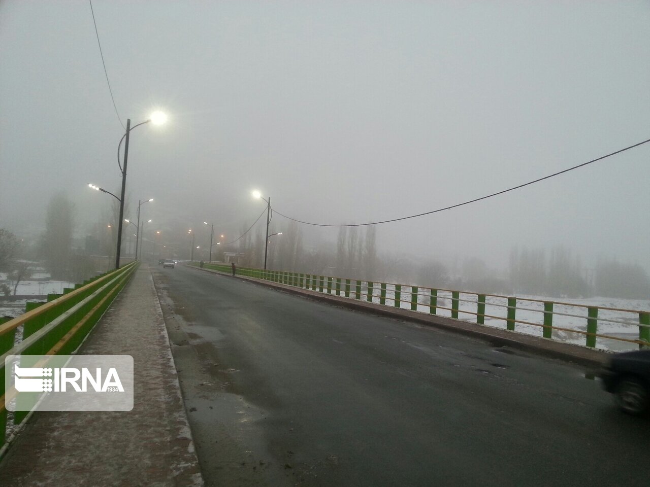 مه غلیظ دید افقی در جاده بوکان - شاهین‌دژ را کاهش داد