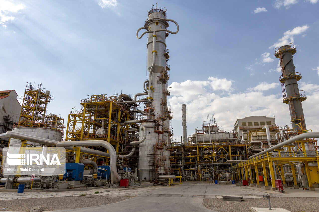 10m-ton surge in petrochemicals production amid economic war against Iran