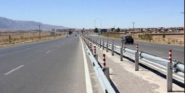 تردد خودرو در جاده‌های کردستان ۲۱ درصد کاهش یافت